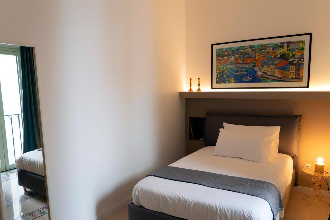 Cassari 61 Apartment Palermo Luaran gambar